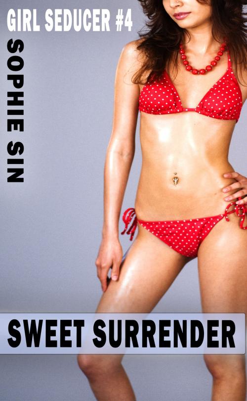 Cover of the book Sweet Surrender by Sophie Sin, Lunatic Ink Publishing