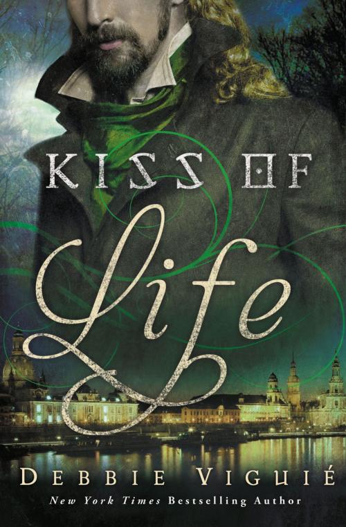 Cover of the book Kiss of Life by Debbie Viguie, FaithWords