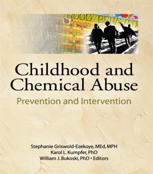 Cover of the book Childhood and Chemical Abuse by Wade L. Thomas, Robert B. Carson
