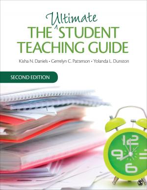 Book cover of The Ultimate Student Teaching Guide