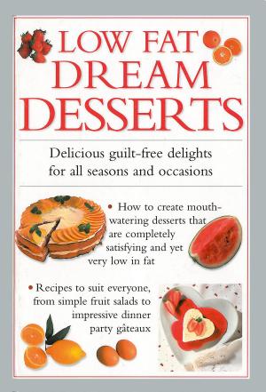 Cover of the book Low Fat Dream Desserts by Malcolm Coxall