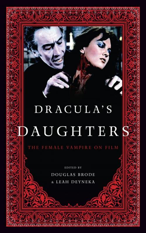 Cover of the book Dracula's Daughters by , Scarecrow Press