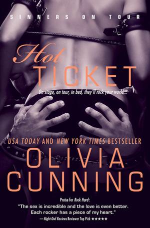 Cover of the book Hot Ticket by Sheryl Berk, Carrie Berk