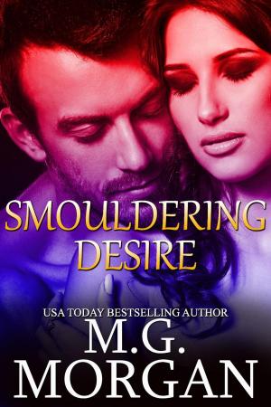 Book cover of Smouldering Desire