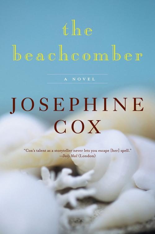 Cover of the book The Beachcomber by Josephine Cox, Avon