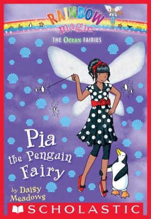 Cover of the book Ocean Fairies #3: Pia the Penguin Fairy by Susie Salom