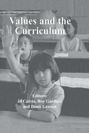 Cover of the book Values and the Curriculum by Jeff Malpas