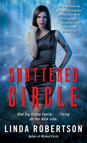 Cover of the book Shattered Circle by Andrew Neiderman