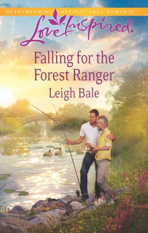 Cover of the book Falling for the Forest Ranger by Sharon Schulze
