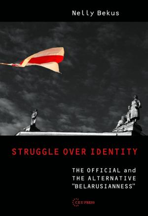 Cover of the book Struggle over Identity by 泰瑞．伊格頓(Terry Eagleton)