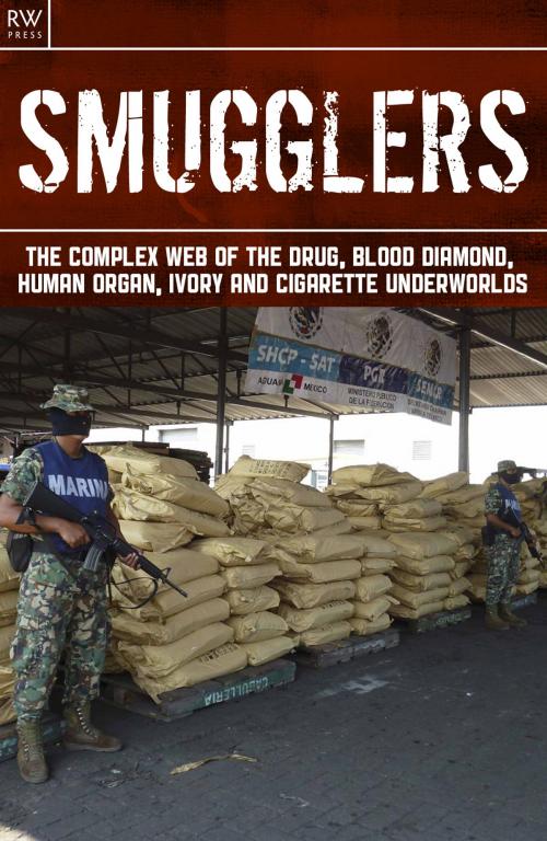 Cover of the book Smugglers by Benita Estevez, RW Press