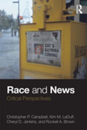 Book cover of Race and News