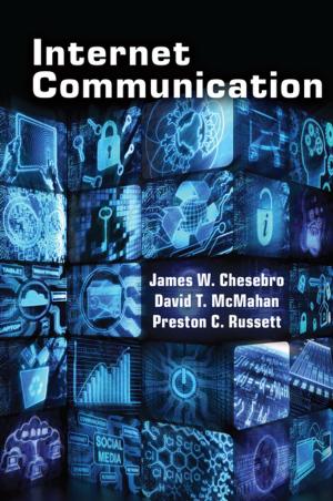 Cover of the book Internet Communication by Thomas Schneider