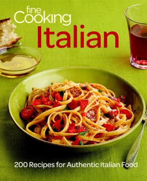 Cover of the book Fine Cooking Italian by Jeff Miller, Andy Charron, Niall Barrett, Anthony Guidice, Bill Hylton, Kim Carleton Graves