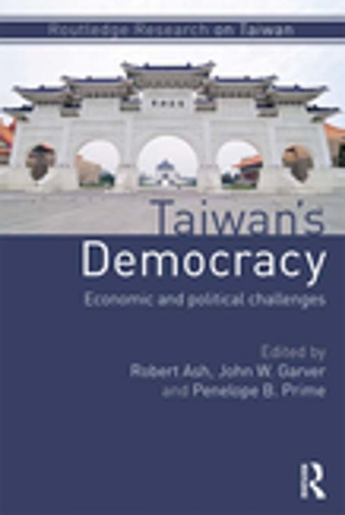 Cover of the book Taiwan's Democracy by , Taylor and Francis