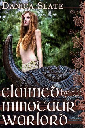 Book cover of Claimed by the Minotaur Warlord
