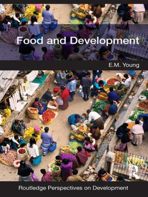 Cover of the book Food and Development by David Scott