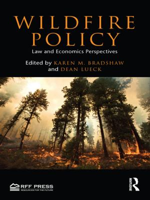Cover of the book Wildfire Policy by Dustin Resch