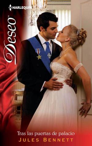 Cover of the book Tras las puertas de palacio by Emily Blaine