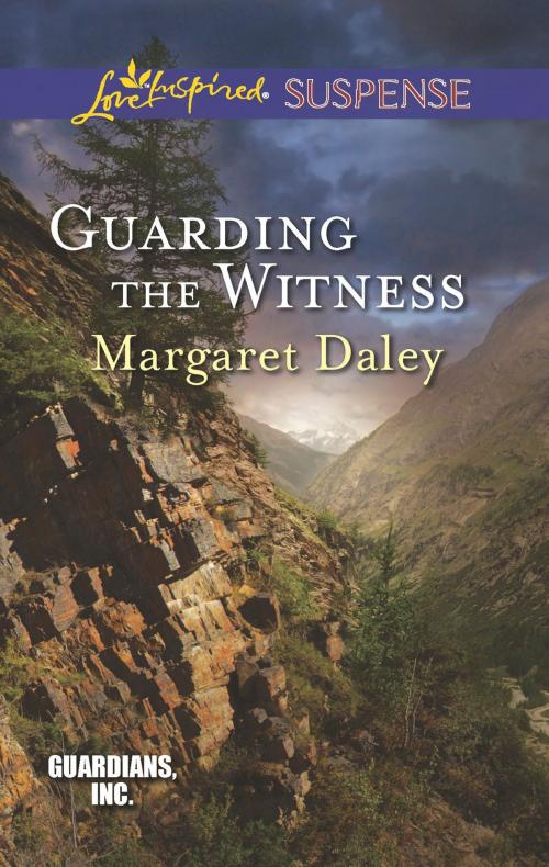 Cover of the book Guarding the Witness by Margaret Daley, Harlequin