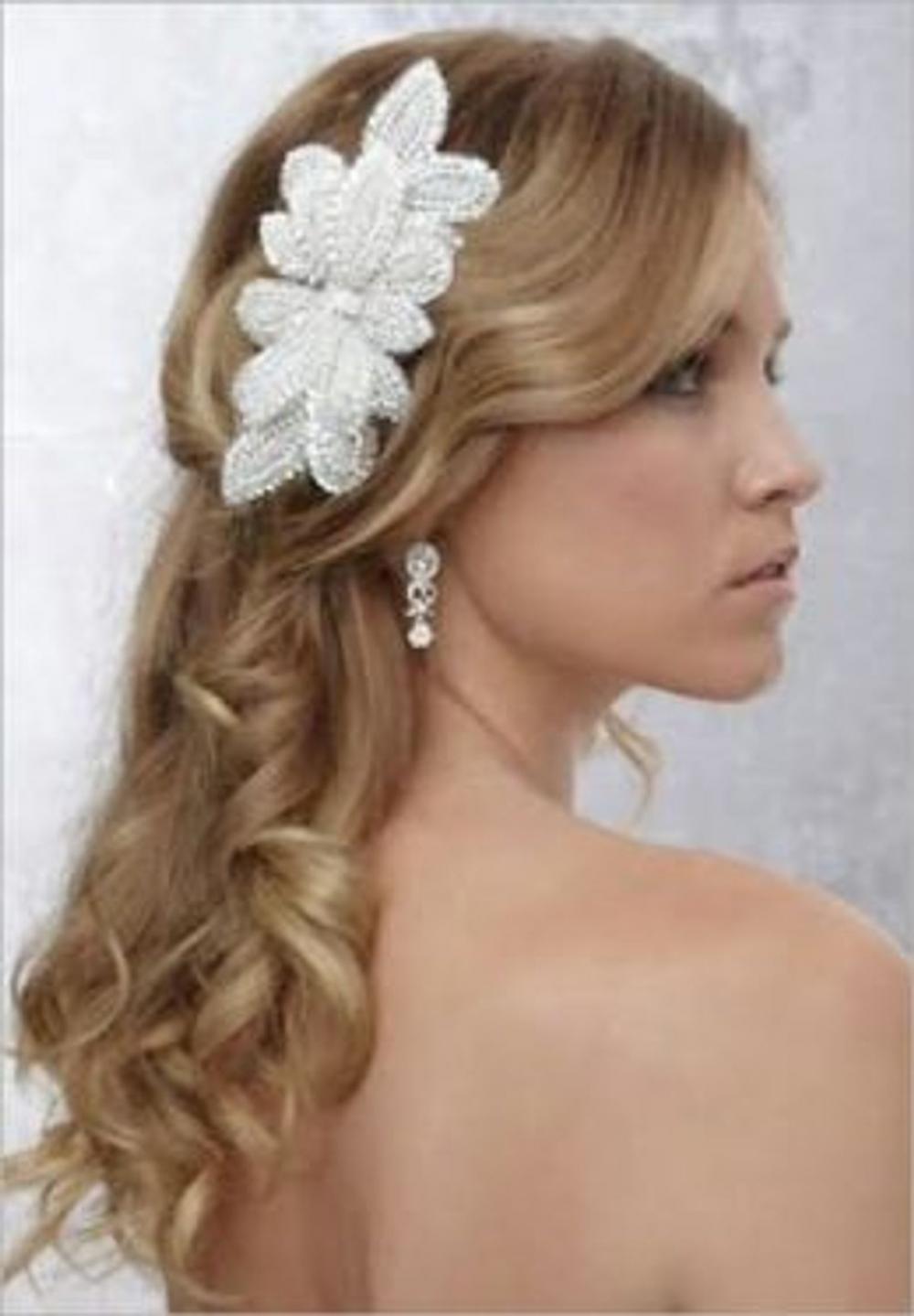 Big bigCover of Essential Bridal Accessories For Themed Weddings