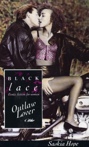 Cover of the book Outlaw Lover by Savannah Smythe
