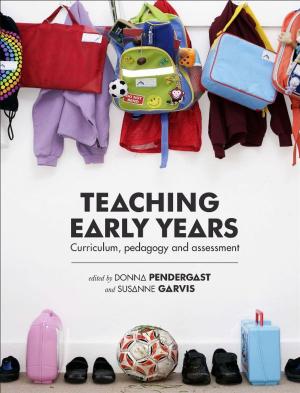Book cover of Teaching Early Years