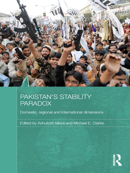 Cover of the book Pakistan's Stability Paradox by , Taylor and Francis