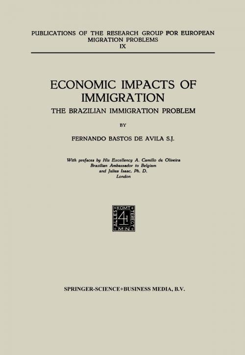 Cover of the book Economic Impacts of Immigration by Fernando Bastos de Avila, Springer Netherlands