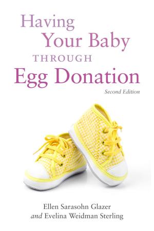 Book cover of Having Your Baby Through Egg Donation