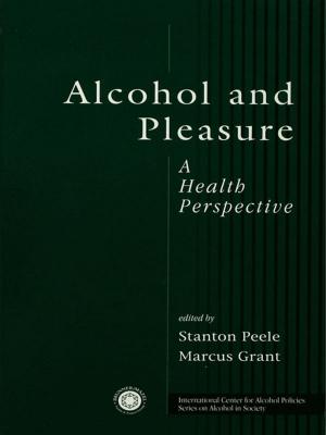 Cover of the book Alcohol and Pleasure by Clara Guillén Marín