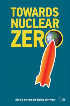 Cover of the book Towards Nuclear Zero by Karen M. Kensek