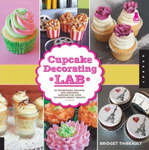 Cover of the book Cupcake Decorating Lab by John Miller, Chris Scott