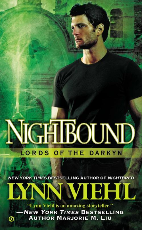 Cover of the book Nightbound by Lynn Viehl, Penguin Publishing Group