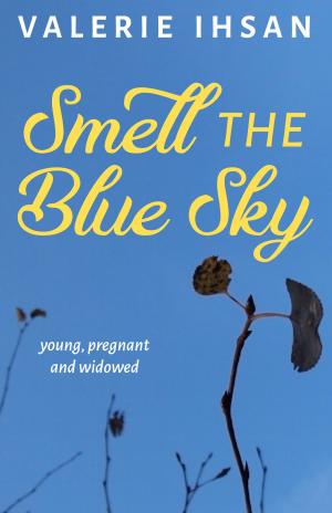 Cover of the book Smell the Blue Sky by Paolo Hewitt