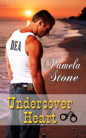 Cover of the book Undercover Heart by Carol Braswell, N.E. Brown, Rae Fox, JoAnna Grace, Olivia Hardin, Martha B. Hook, Vickie Taylor