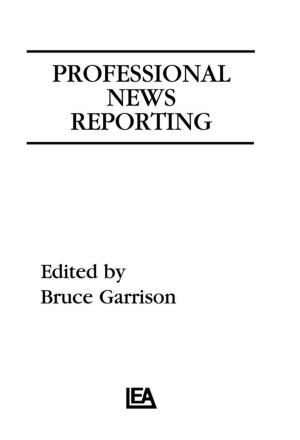 Cover of the book Professional News Reporting by Isaac Taylor Headland