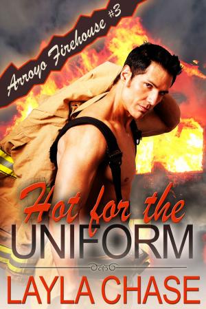 Book cover of Hot For The Uniform