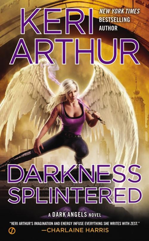 Cover of the book Darkness Splintered by Keri Arthur, Penguin Publishing Group