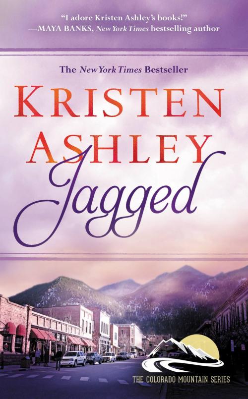Cover of the book Jagged by Kristen Ashley, Grand Central Publishing