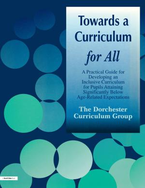 Cover of the book Towards a Curriculum for All by Billy Krakower, Paula Naugle, Jerry Blumengarten