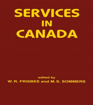 Cover of the book Services in Canada by Timo Harrikari, Pirkko-Liisa Rauhala