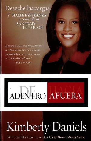 Cover of the book De adentro hacia afuera by Janet Maccaro, PhD, CNC