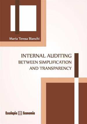 Book cover of Internal auditing between simplification and transparency