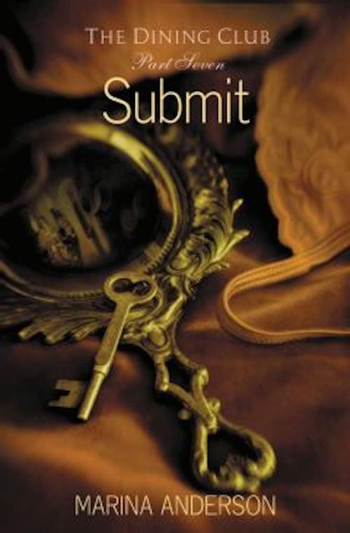 Cover of the book Submit by Marina Anderson, Grand Central Publishing