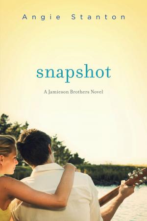 Cover of the book Snapshot by Shelley Sackier