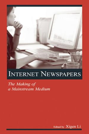 Cover of the book Internet Newspapers by Graeme Summers, Keith Tudor