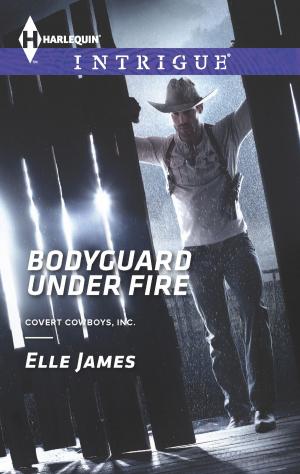 Cover of the book Bodyguard Under Fire by Vivienne Wallington, Lisa Jackson