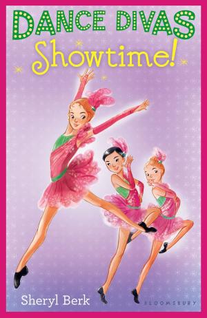 Book cover of Dance Divas: Showtime!