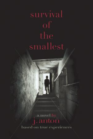 Cover of the book survival of the smallest by Della B.